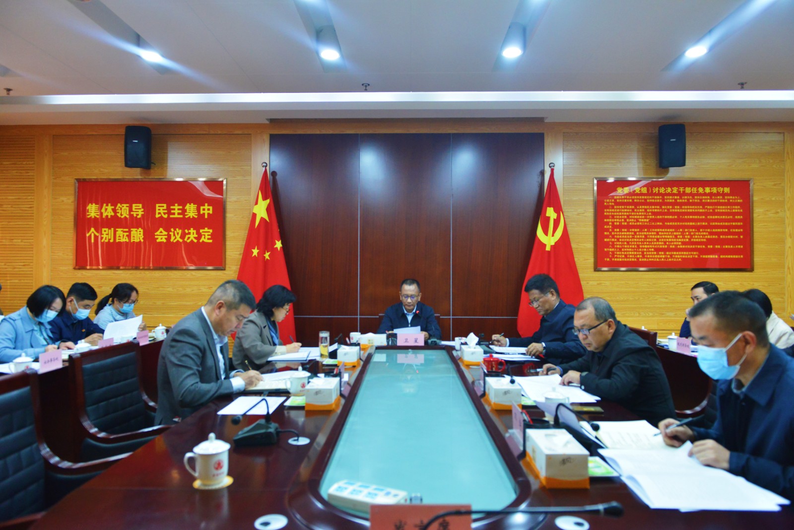 会场照片.JPG 会场照片.JPG